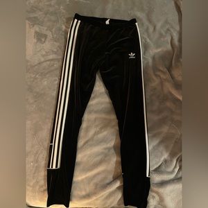VELVET ADIDAS LEGGINGS / JOGGERS